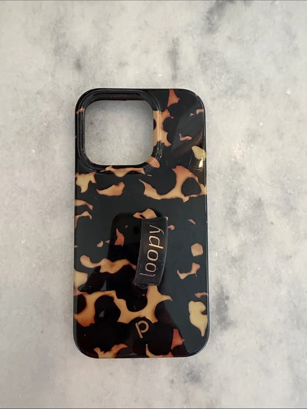 iPhone 15 Pro Loopy Case in Tortoiseshell